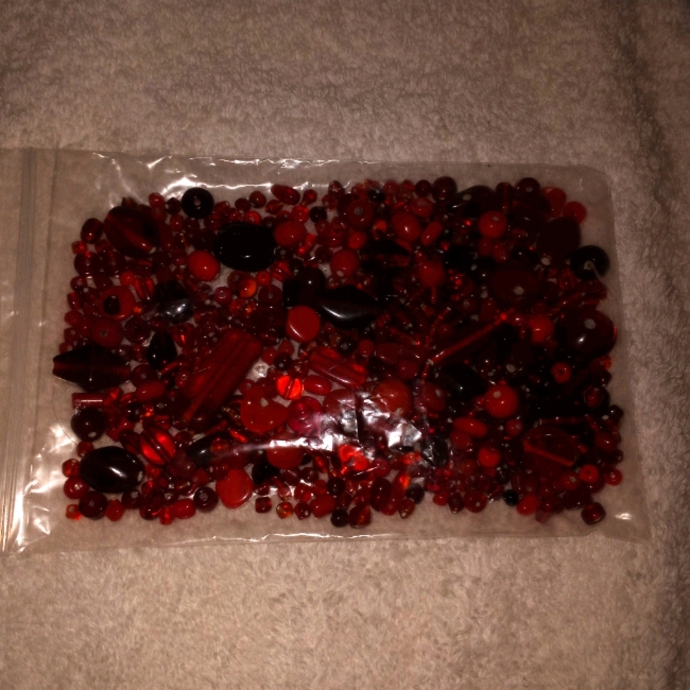 Assorted Beads - Picture 3 of 7
